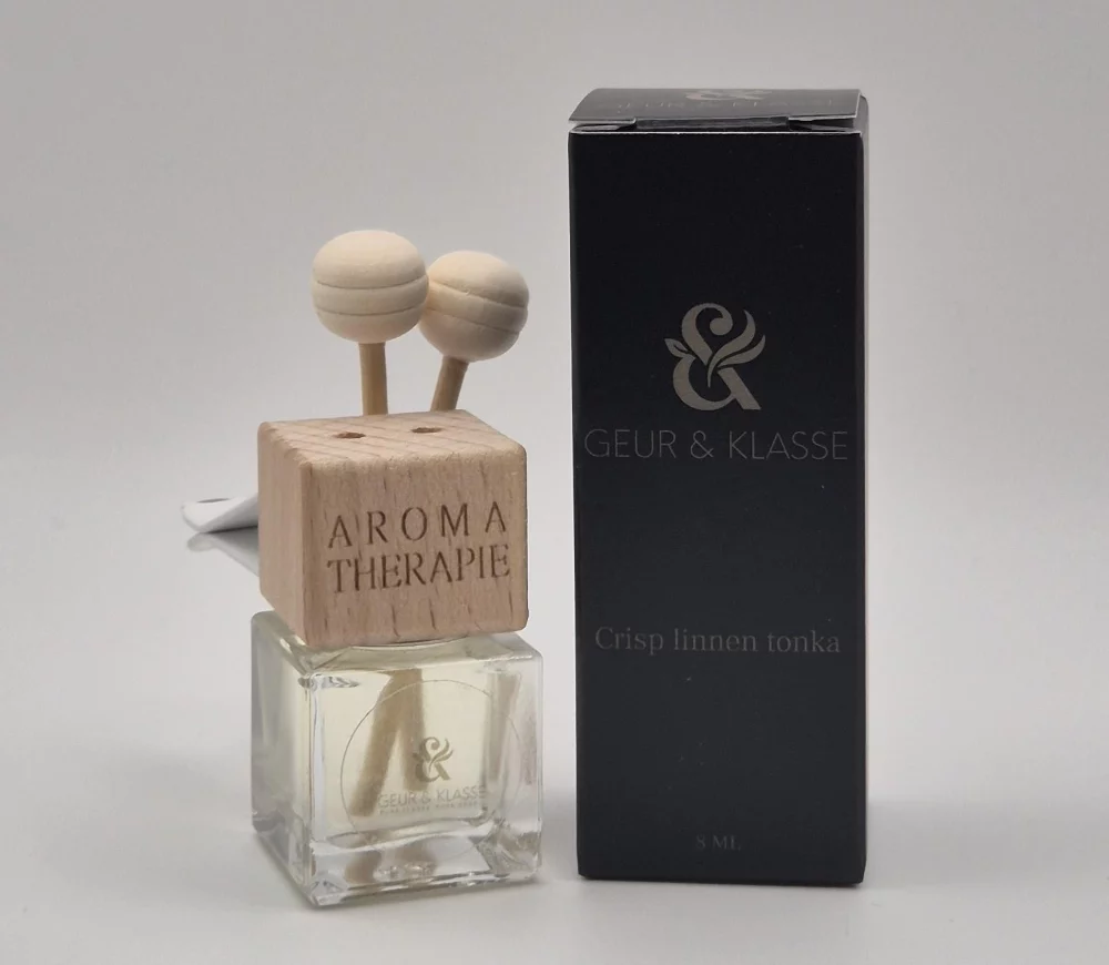 Verpakking autoparfum Crisp Linnen Tonka versie met stokjes